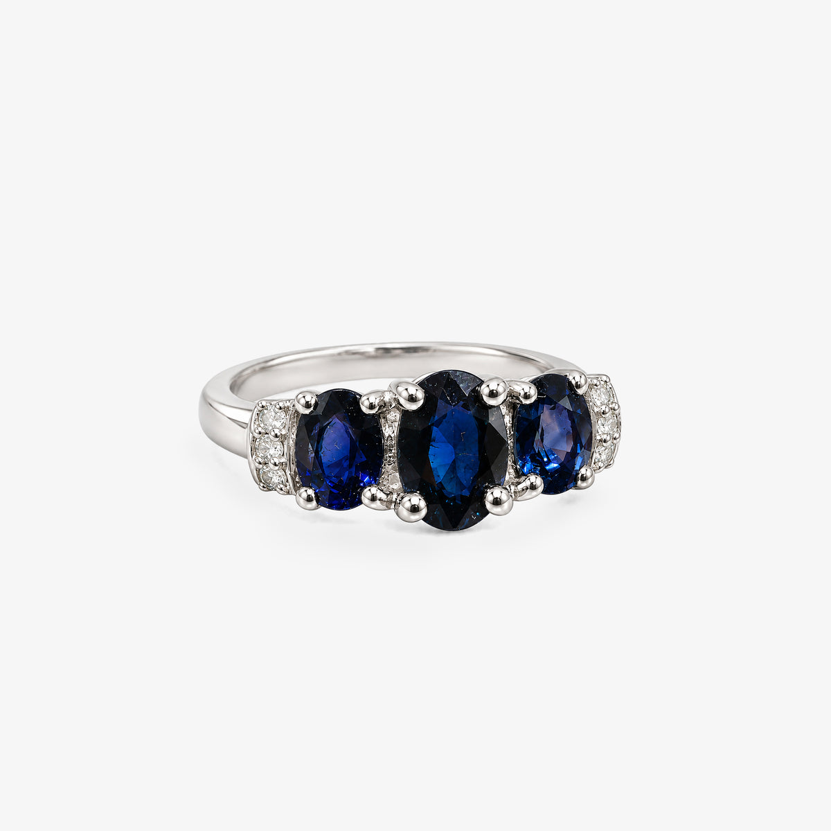 Inel din aur 18K cu safire și diamante (1,72 + 0,05 ct)