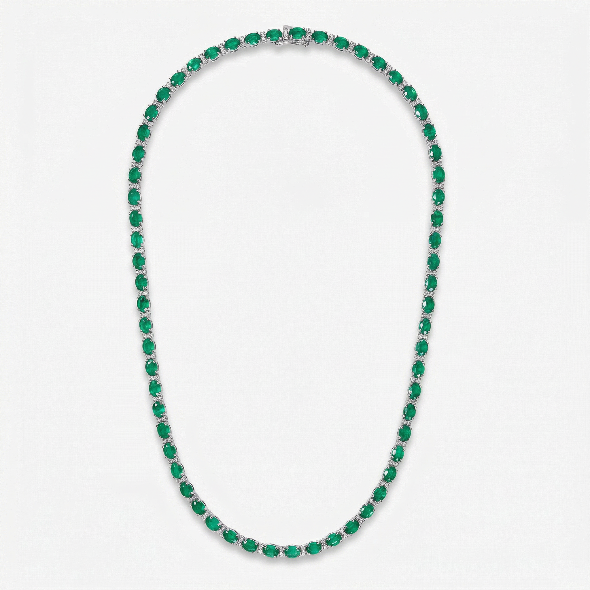 Colier aur 18k cu smaralde smaralde 19.49ct si diamante