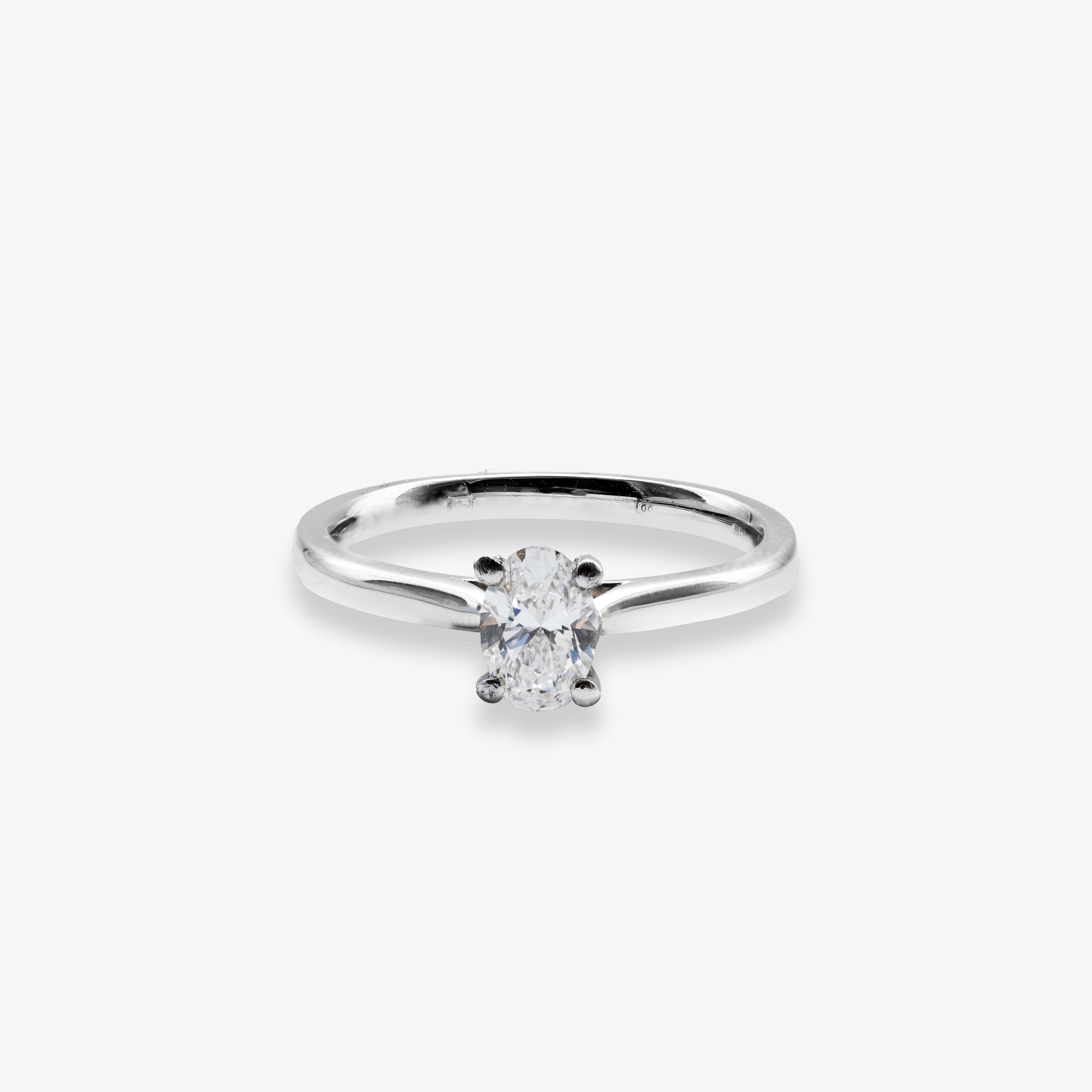Inel de logodna din platina, diamant oval 0.50 ct