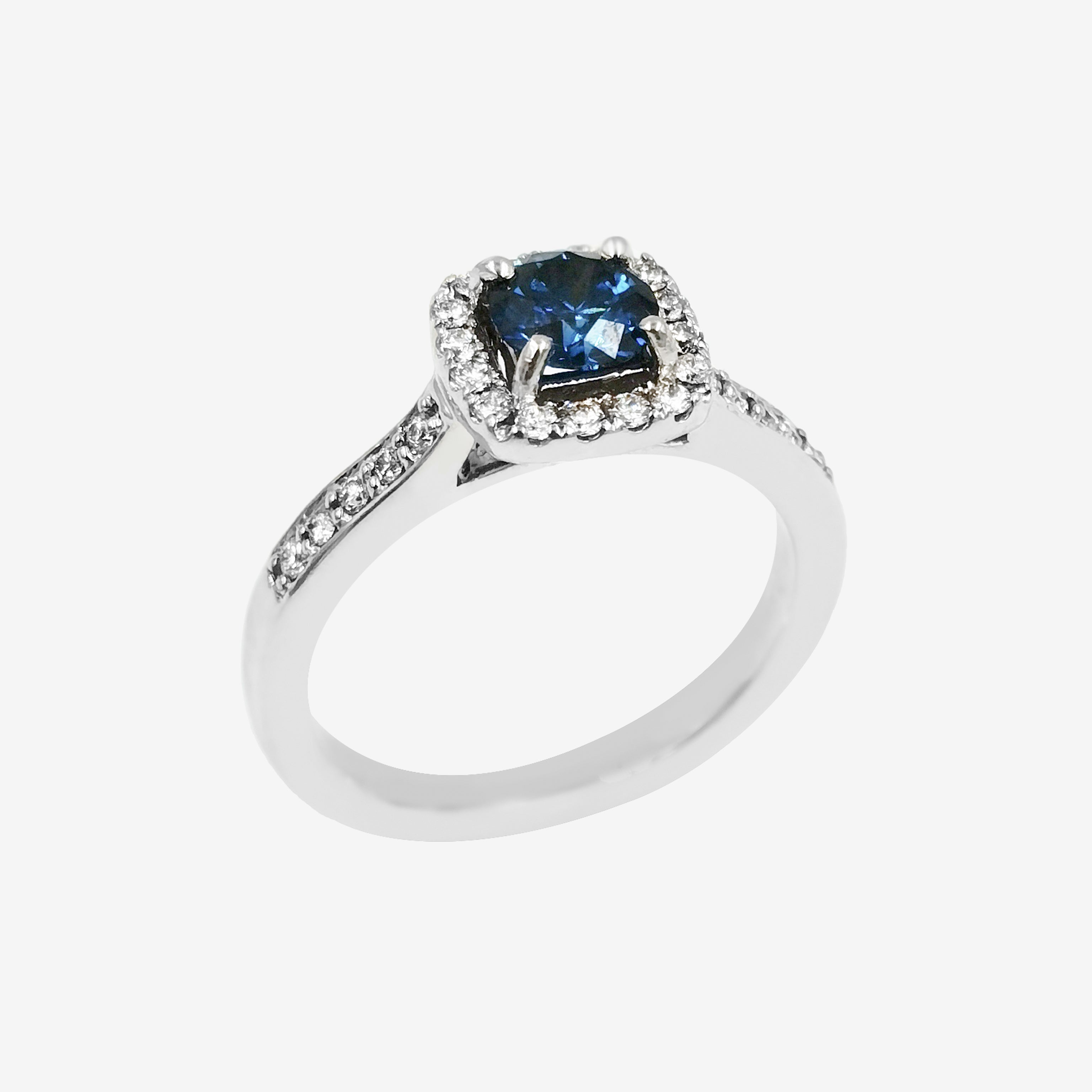 Inel Azure cu Diamant Albastru
