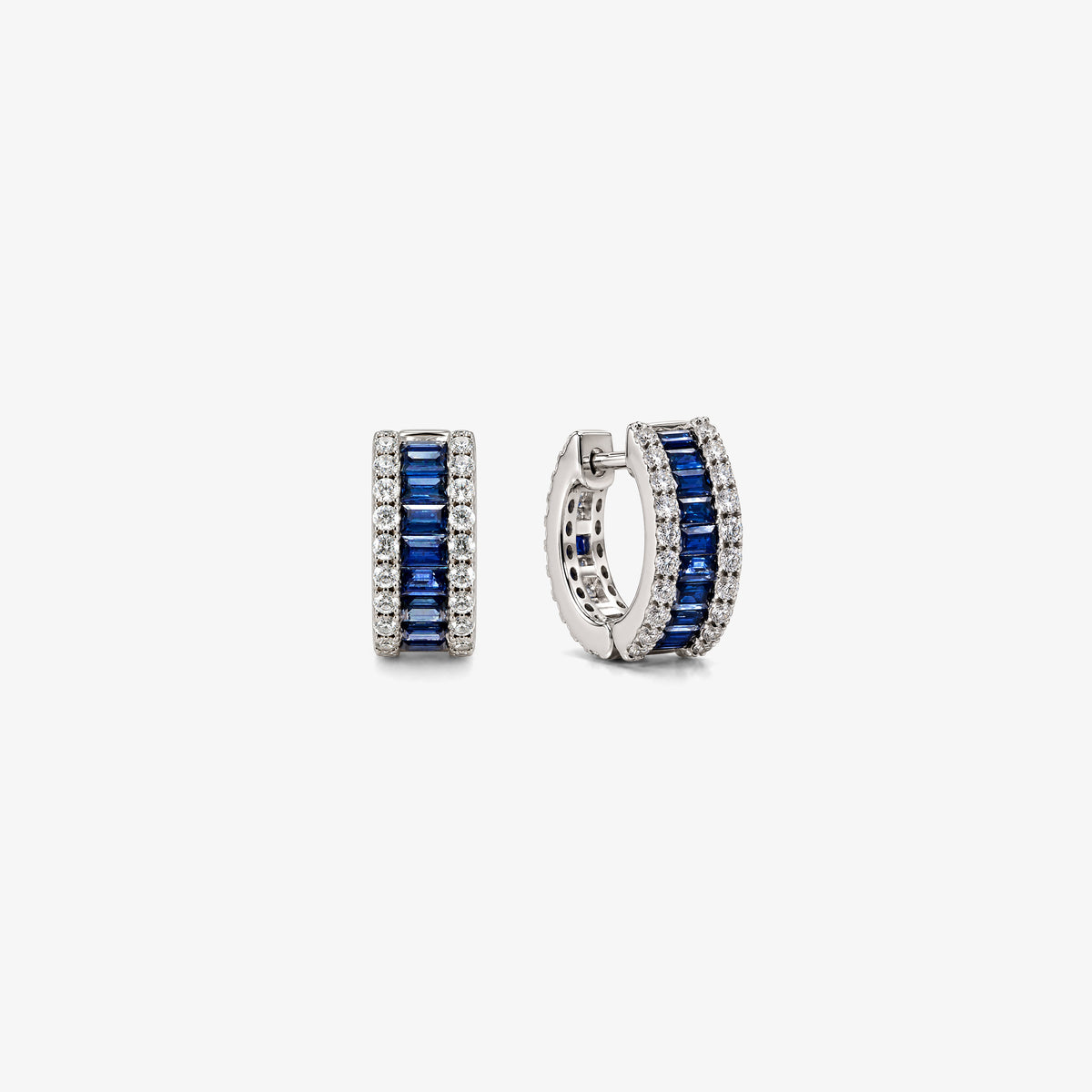 Cercei rotunzi din aur alb 18K cu safire 1,47 ct și diamante 0,38 ct – 127290