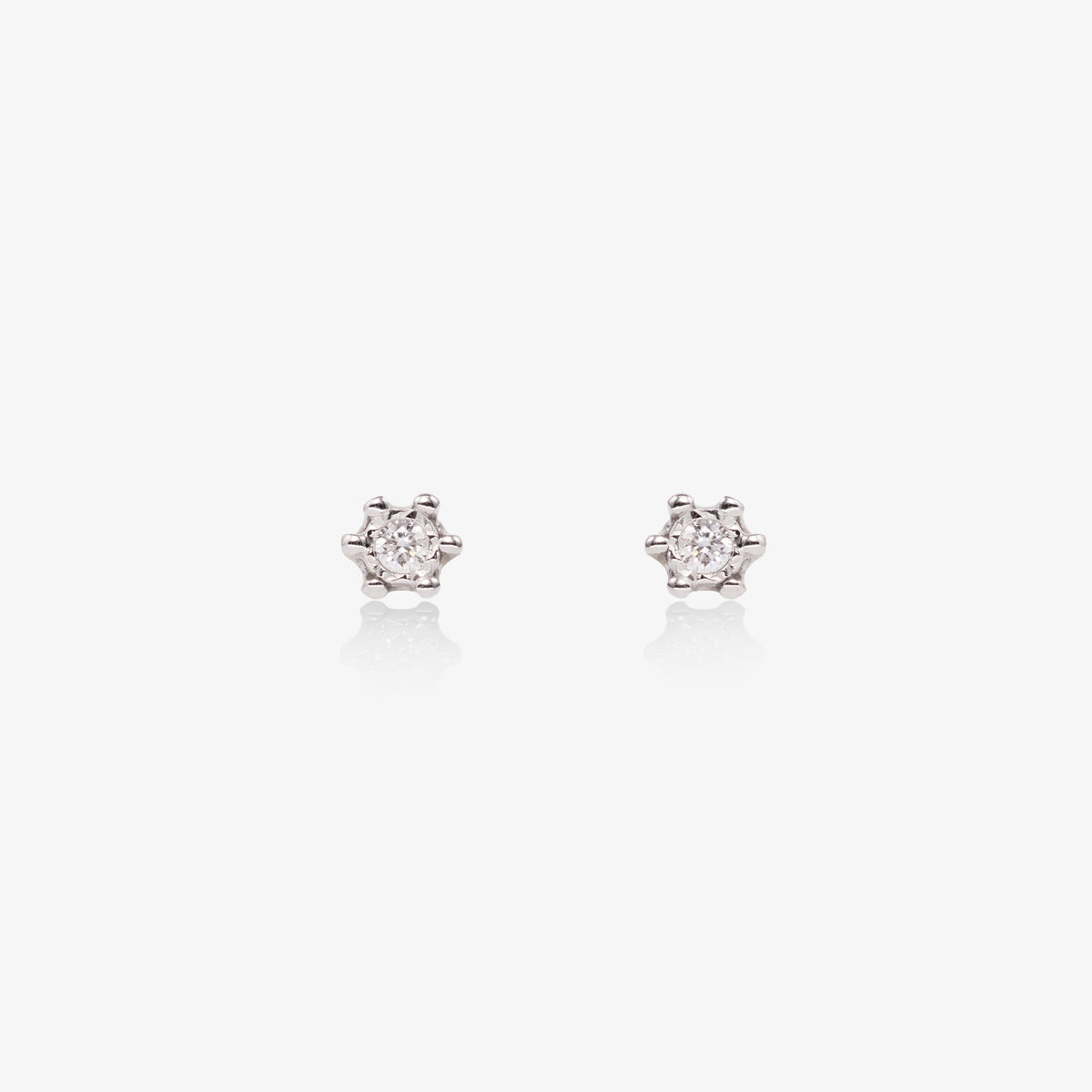 Cercei Star aur alb 18k cu diamante