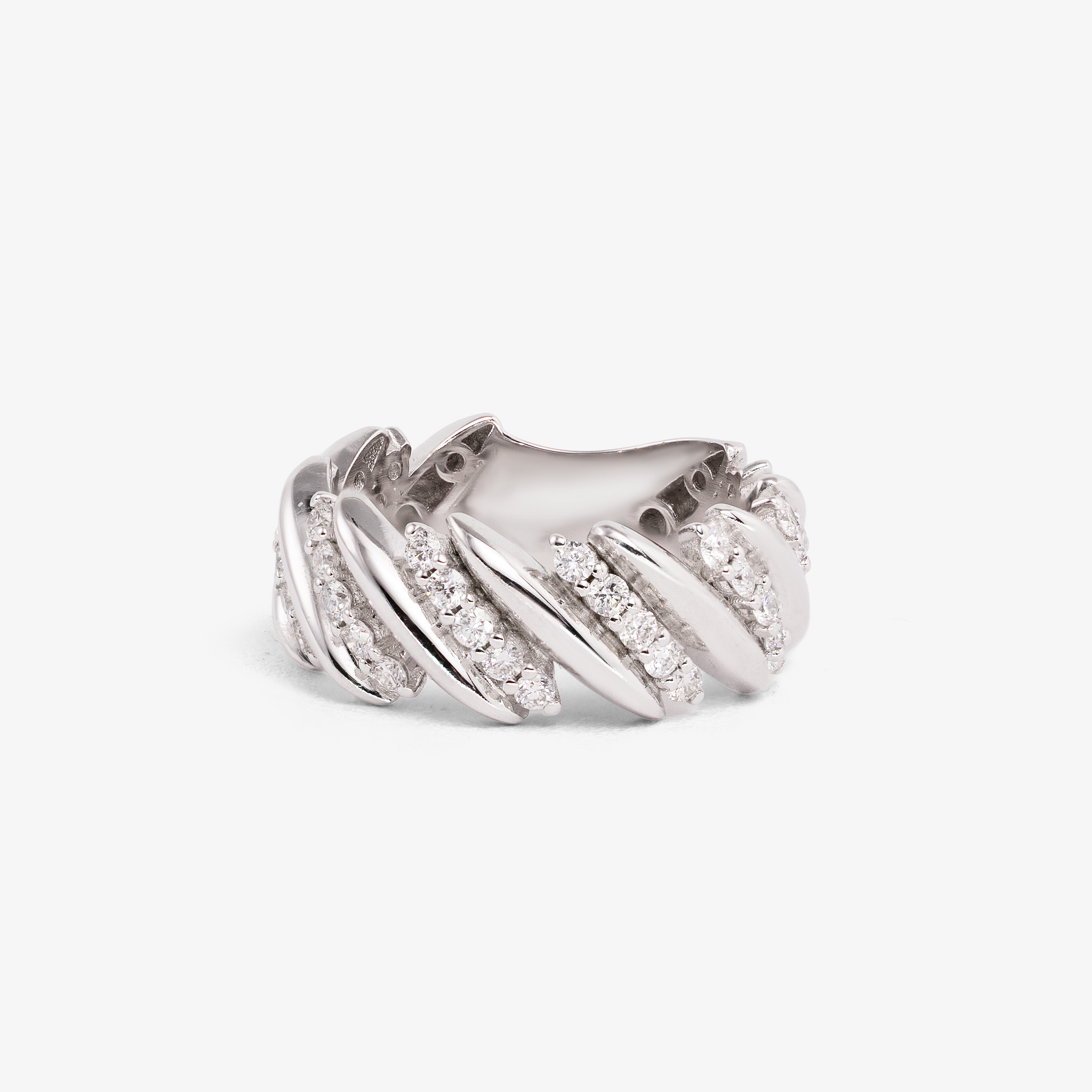 Inel aur 18k cu diamante 0.68 ct