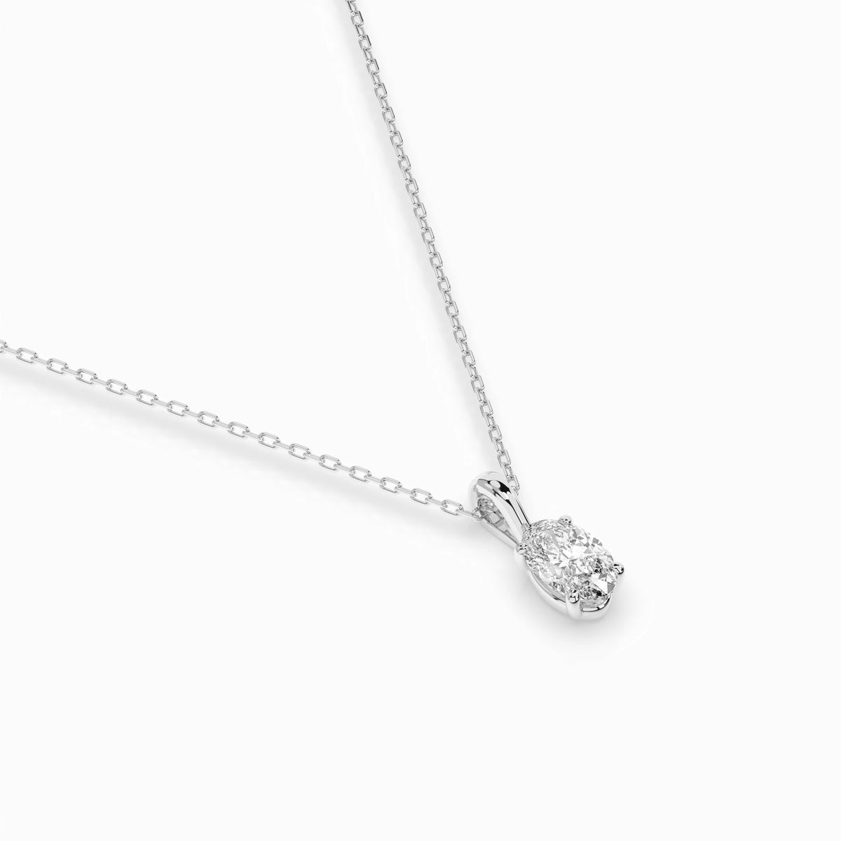 Colier din Aur cu Diamant, Forma Oval, 0,30 CT