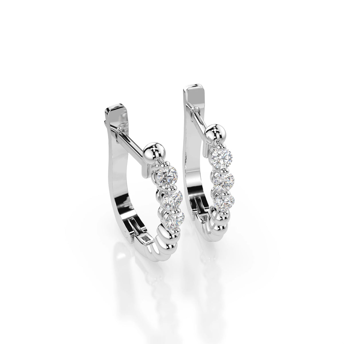 Cercei din Aur cu Diamante, Forma Rotund Briliant, 0,18 CT