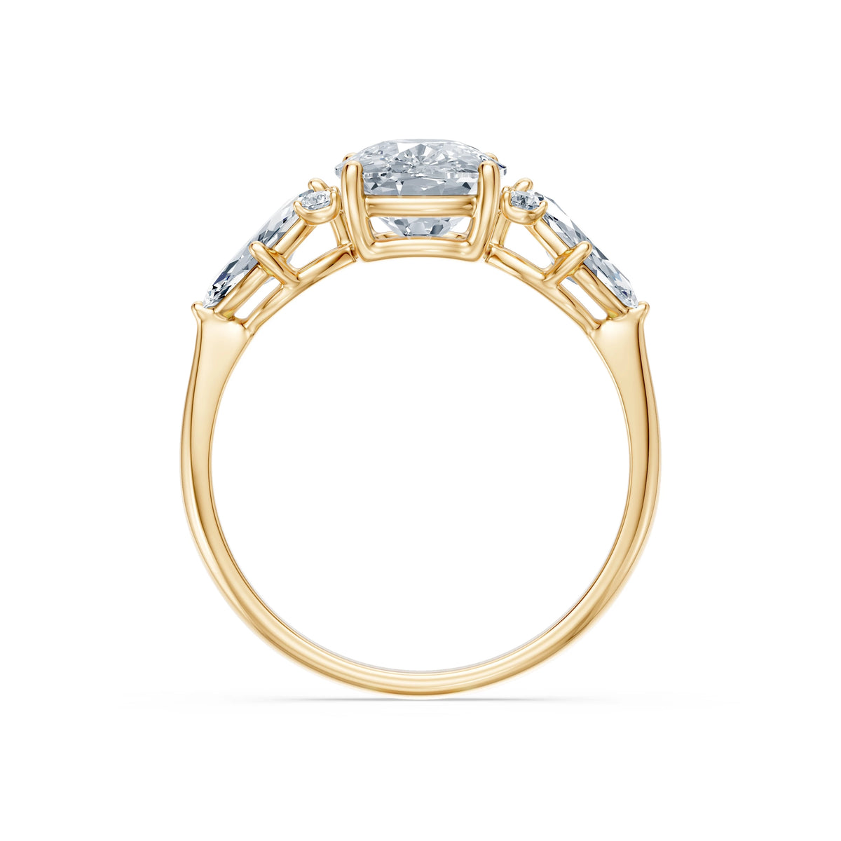 Inel de Logodnă din Aur cu Diamant Central Cushion și Diamante Laterale 2,67 CT
