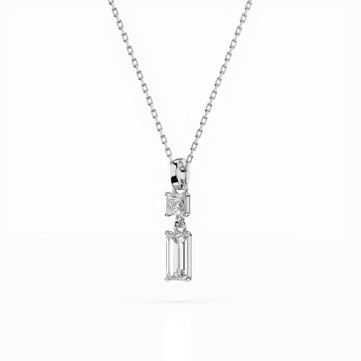 Colier din Aur cu Diamante, Forma Baguette, 0,40 CT