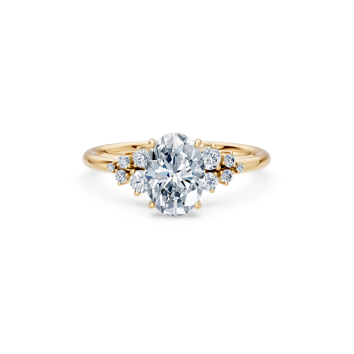 Inel de Logodnă din Aur cu Diamant Central Oval și Diamante Laterale 1,75 CT