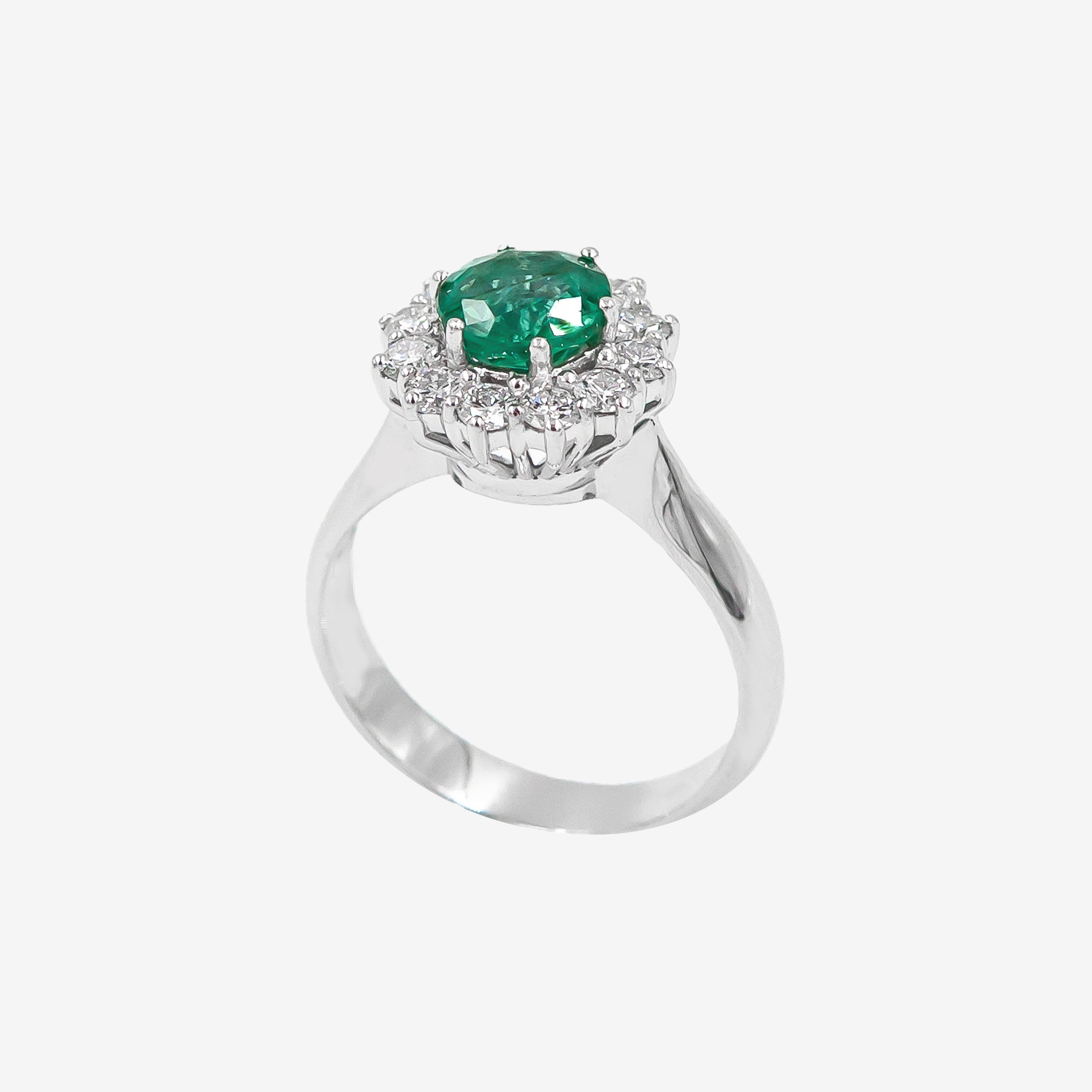 Sole Ring with Emerald and Diamonds