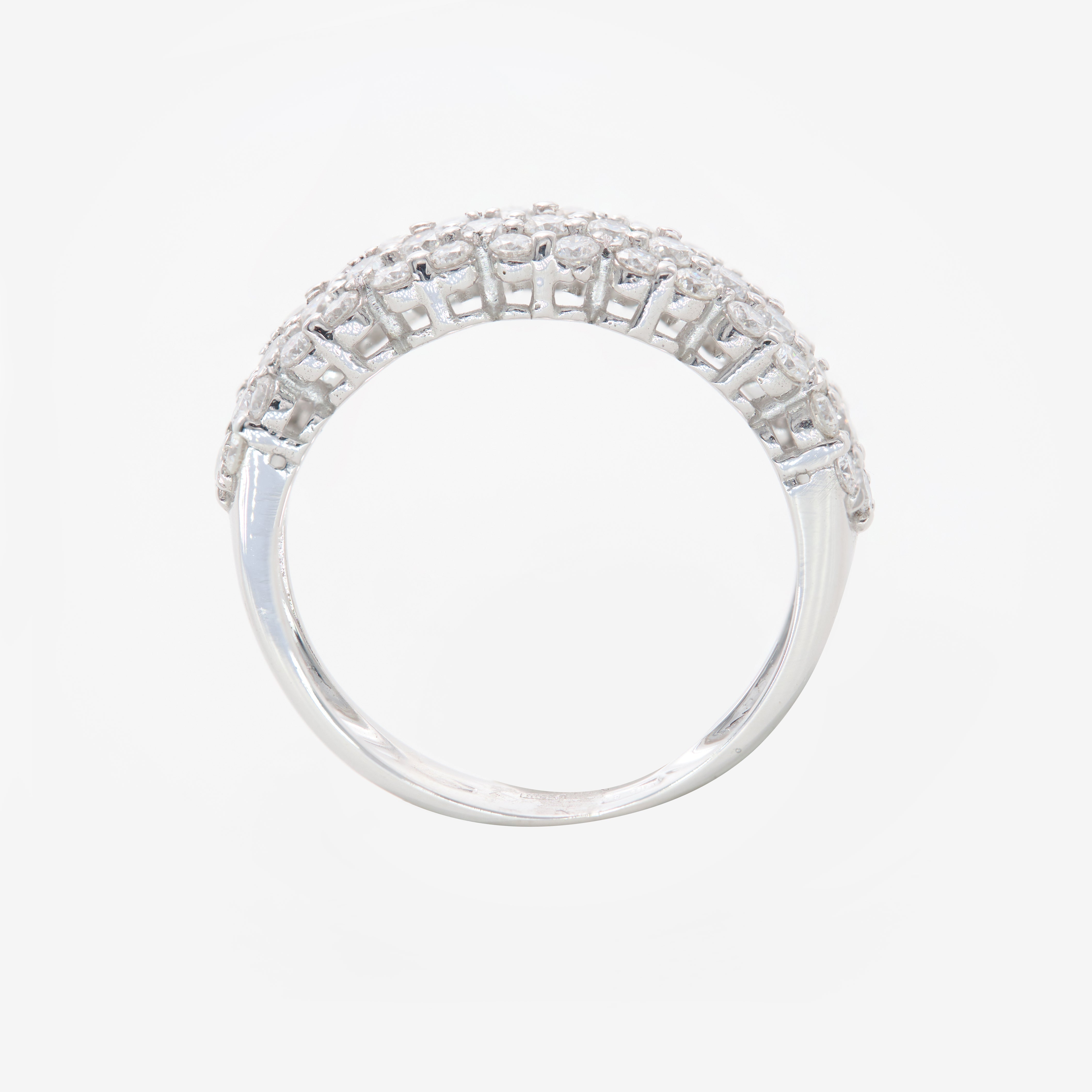 Iris ring with diamonds