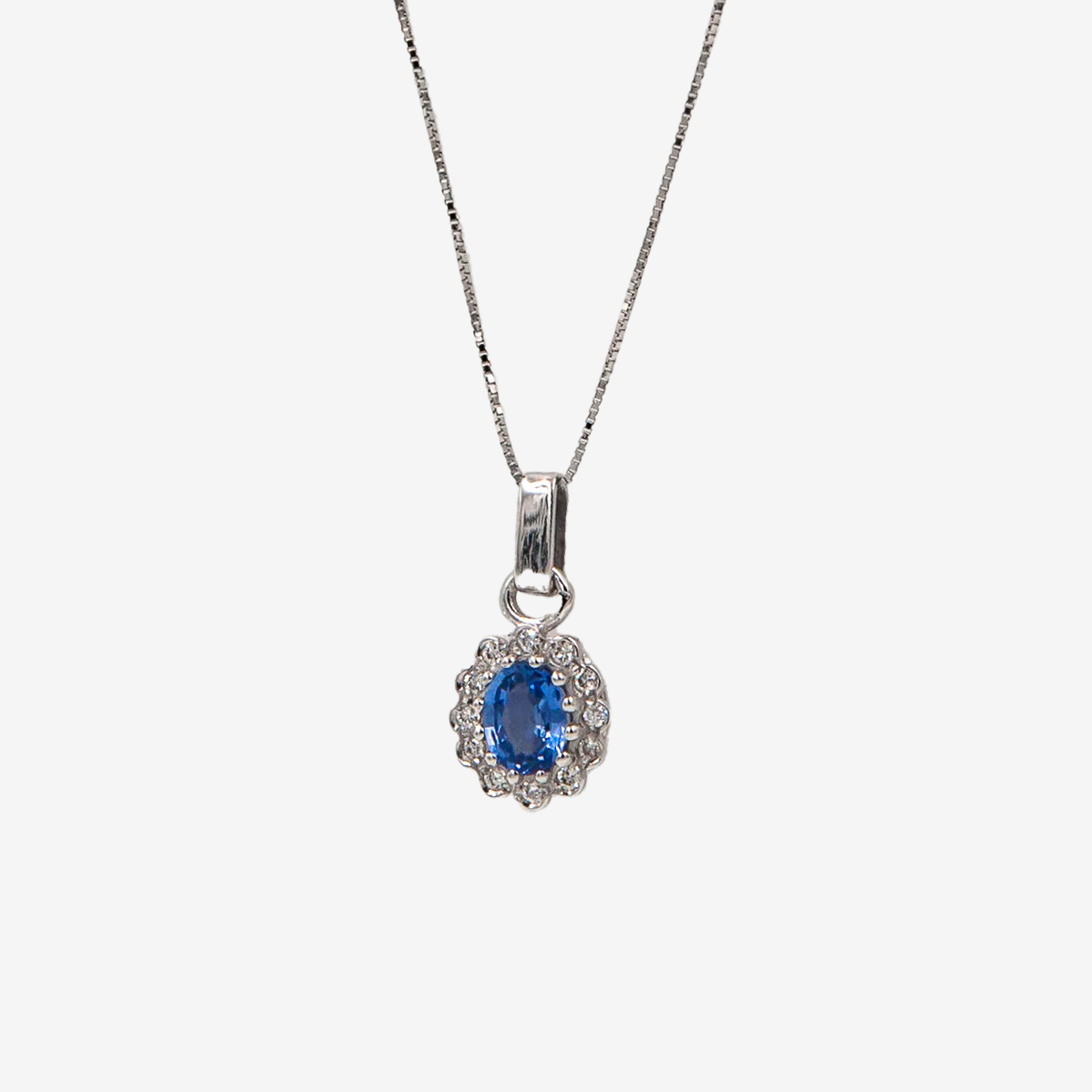 Sapphire Flowers necklace with Diamonds and Sapphire