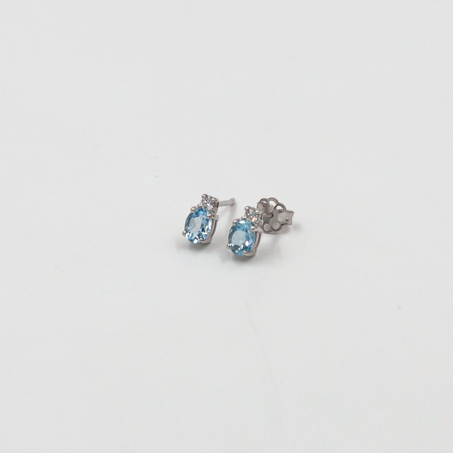 Droplets earrings with Aquamarine and Diamonds